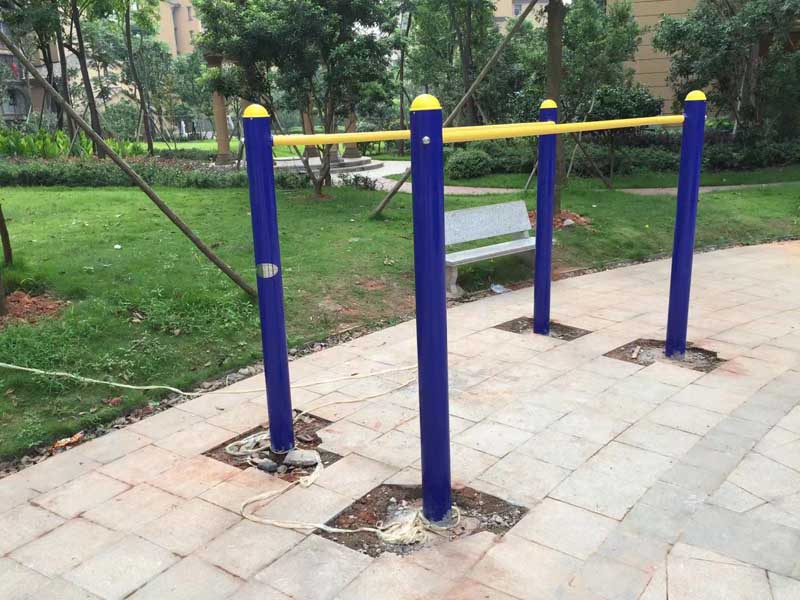双杠,湖南室外健身器材,湖南室外休闲椅,湖南儿童滑梯,湖南运动场地,长沙人造草皮,长沙室内外运动地板,长沙球场围栏,长沙室外健身器材,长沙室外休闲椅,长沙儿童滑梯,长沙运动场地,长沙多威体育用品有限公司